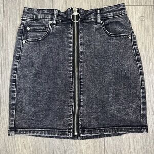 Garage Washed Black Mini Skirt XS Front Zipper